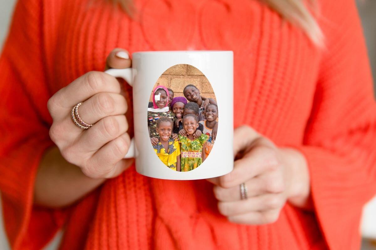 Eine personalisierte Tasse mit Foto